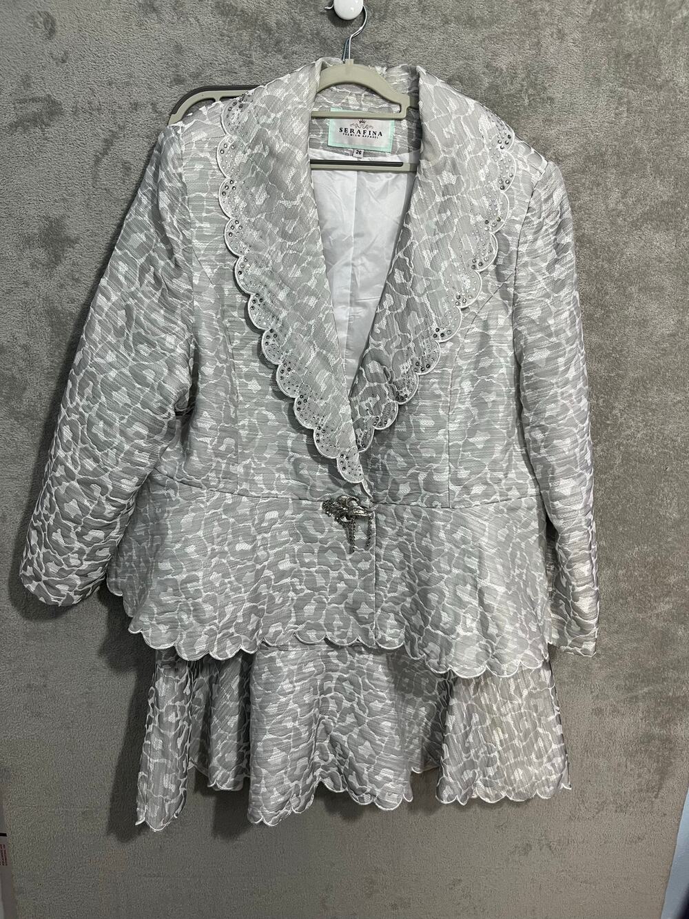 Serafina Brocade Church Suit Size 26 Silver Floral Peplum Sequin Mother of Bride